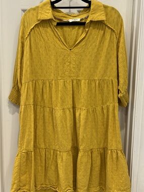 Umgee Mustard Tiered Collared V-Neck Tunic
